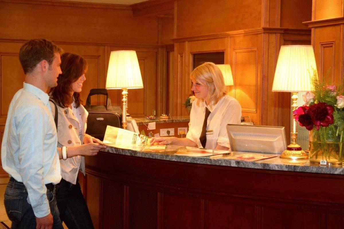 Hotel Garni Bad Schallerbach Buitenkant foto